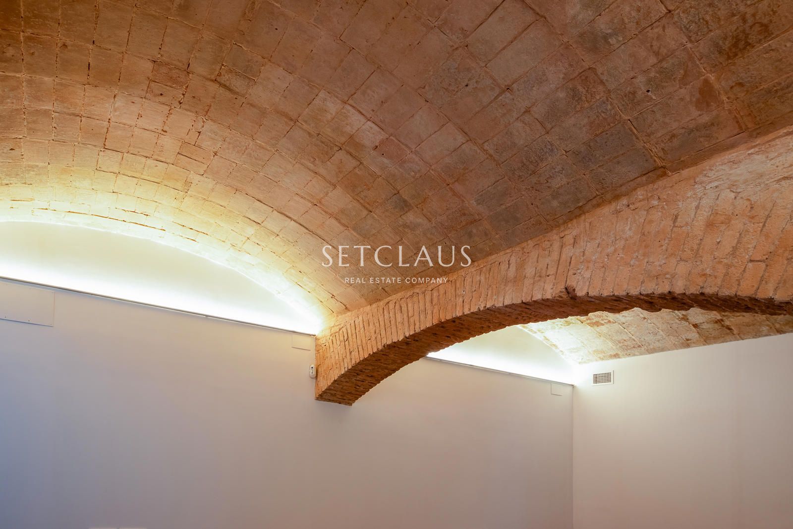 Comprar Designer apartment with private terrace in a renovated historic building foto 29