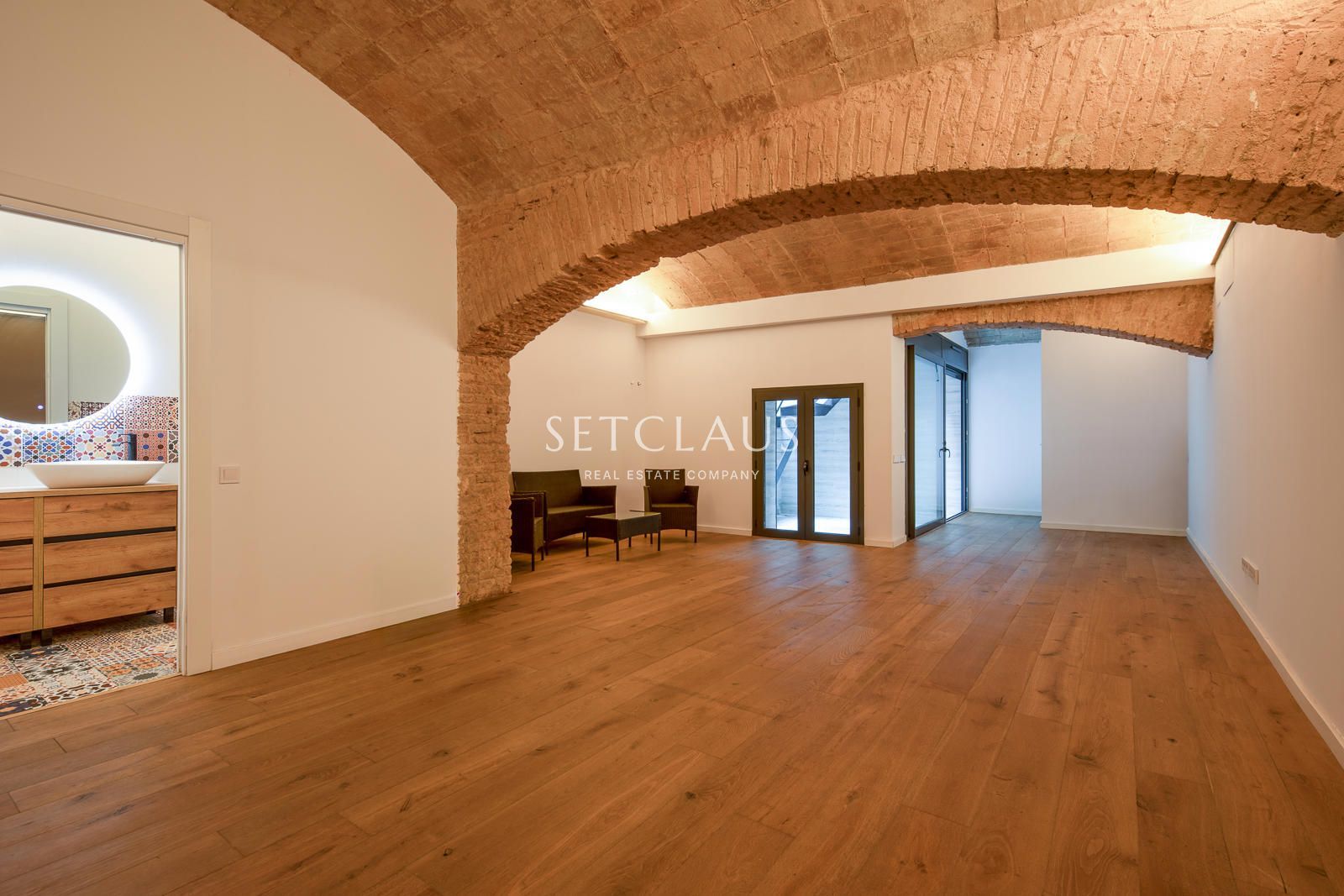 Comprar Designer apartment with private terrace in a renovated historic building foto 30
