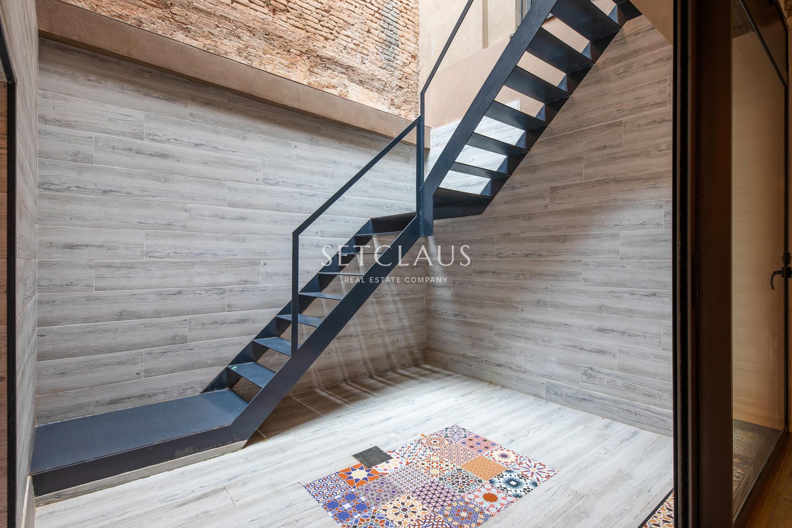 Comprar Designer apartment with private terrace in a renovated historic building foto 22