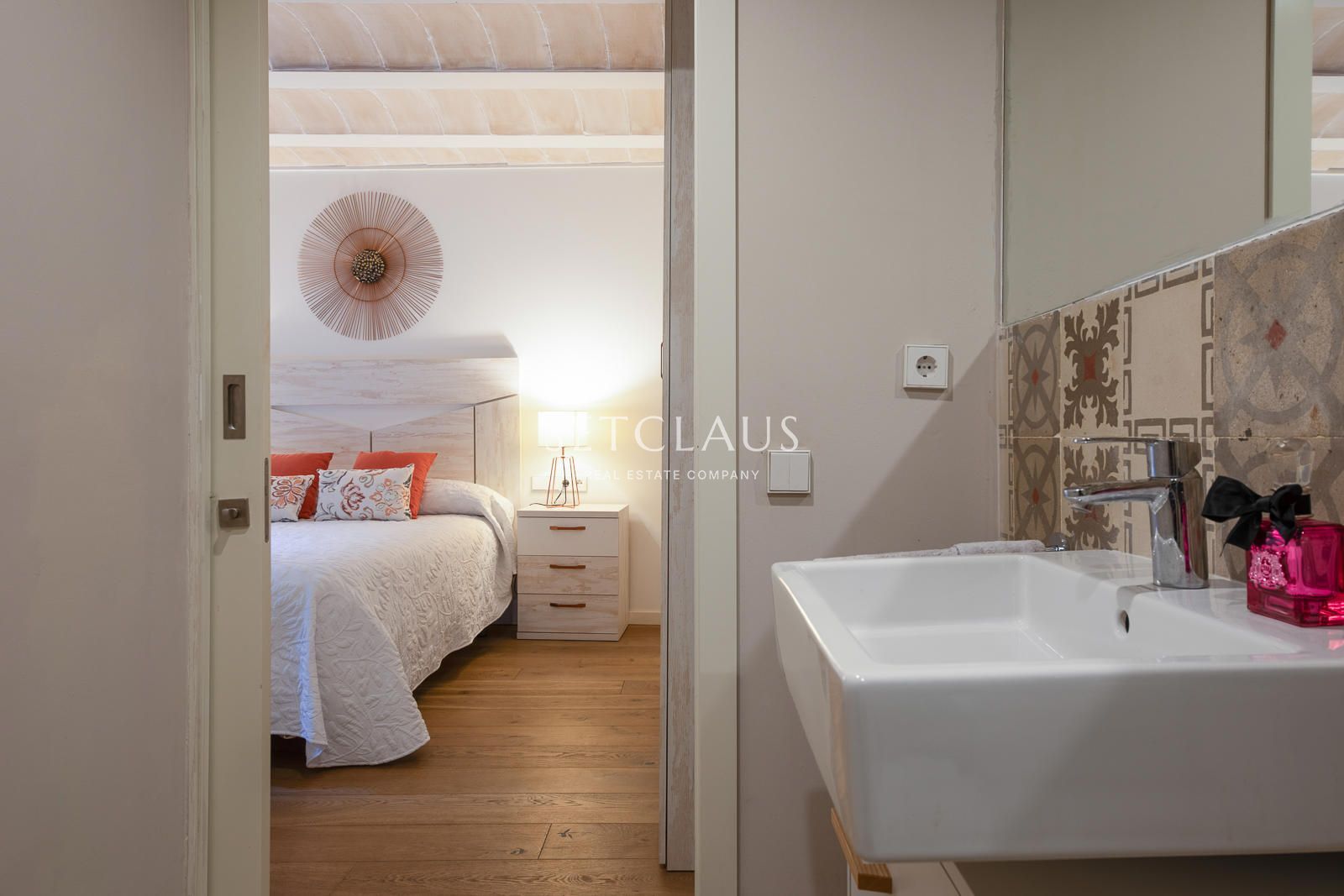 Comprar Designer apartment with private terrace in a renovated historic building foto 20