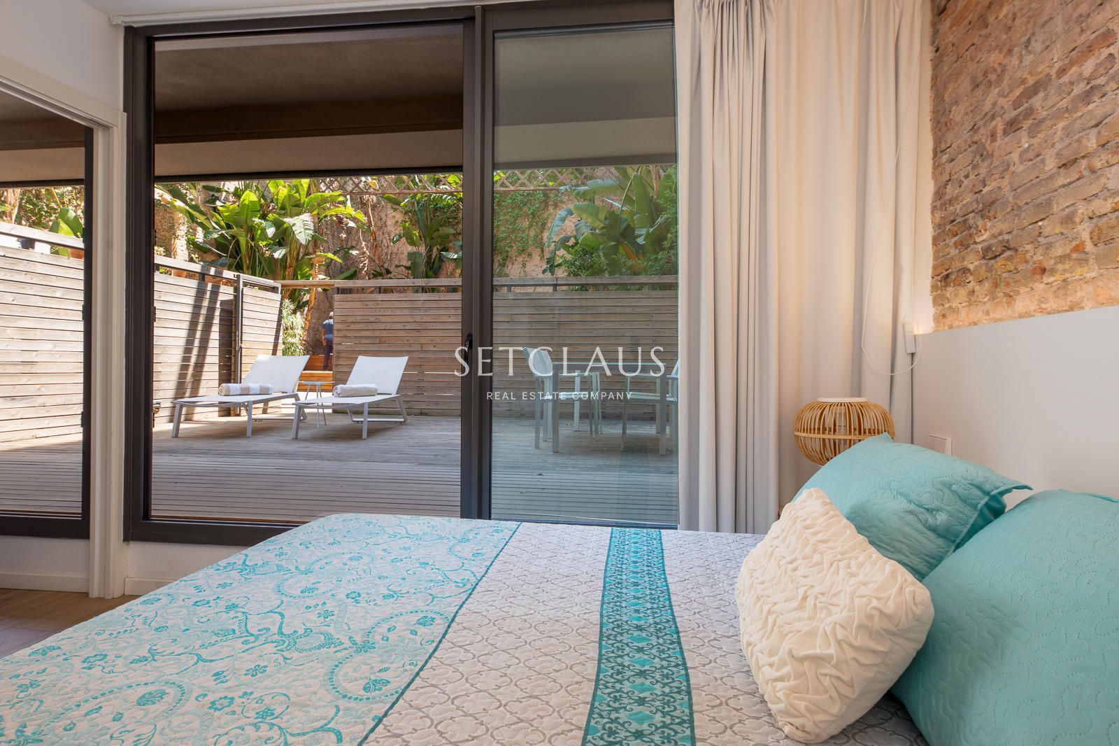 Comprar Designer apartment with private terrace in a renovated historic building foto 14