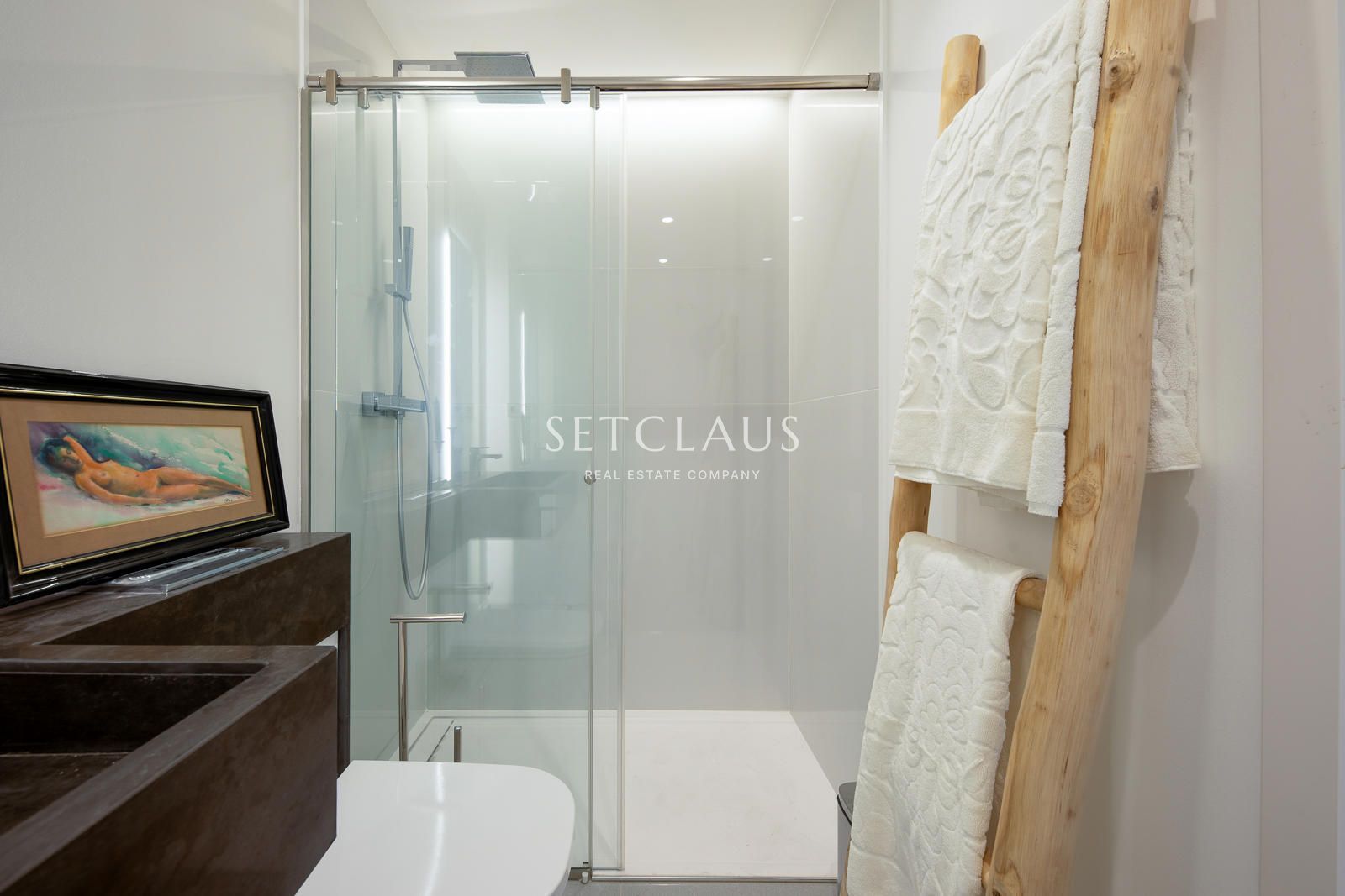 Comprar Exclusivo ático con terraza, reformado en 2024 y certificado Passive House foto 31
