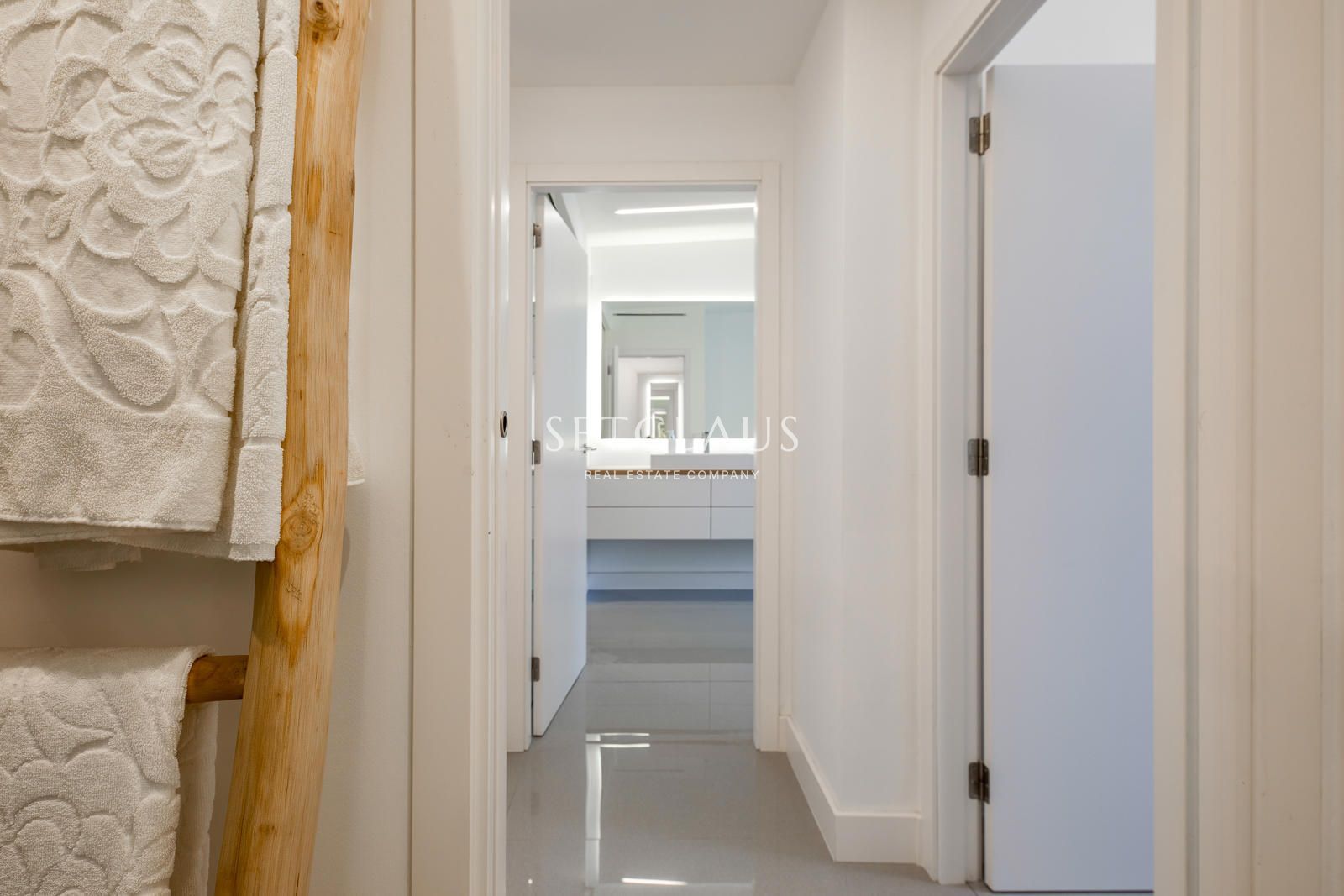 Comprar Exclusivo ático con terraza, reformado en 2024 y certificado Passive House foto 33