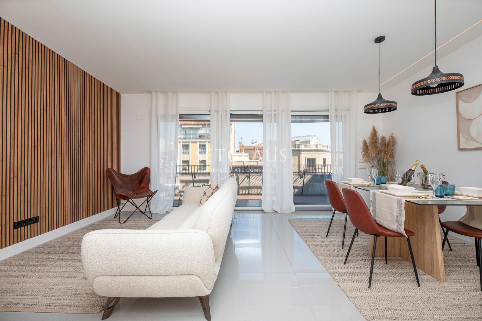 Comprar Exclusivo ático con terraza, reformado en 2024 y certificado Passive House foto 3