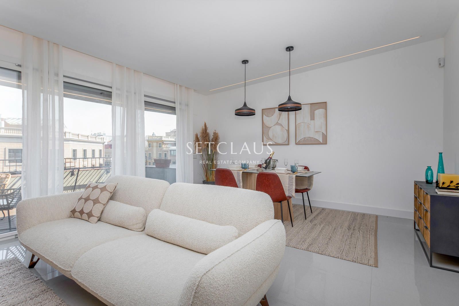 Comprar Exclusivo ático con terraza, reformado en 2024 y certificado Passive House foto 12