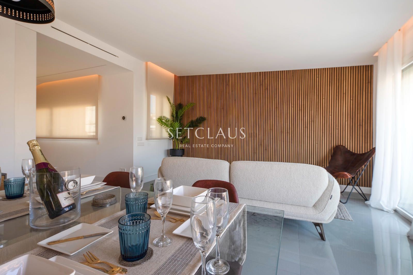 Comprar Exclusivo ático con terraza, reformado en 2024 y certificado Passive House foto 2