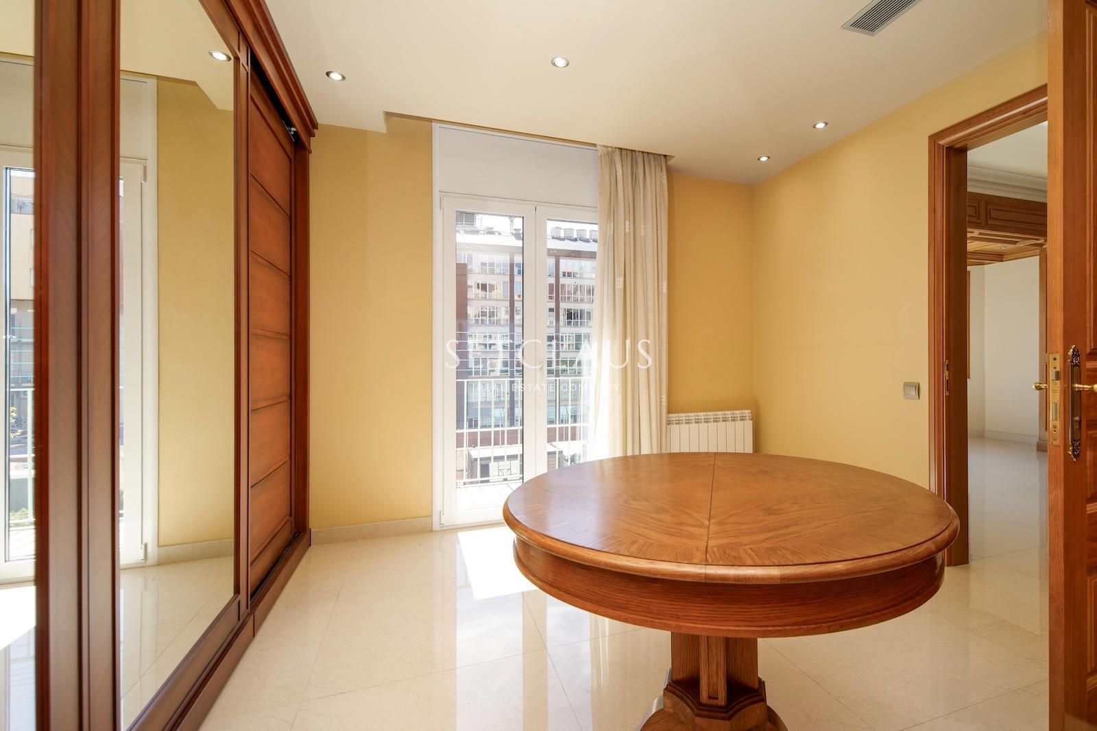 Inmueble Residencia reformada en finca regia junto a Passeig de Gràcia foto 15