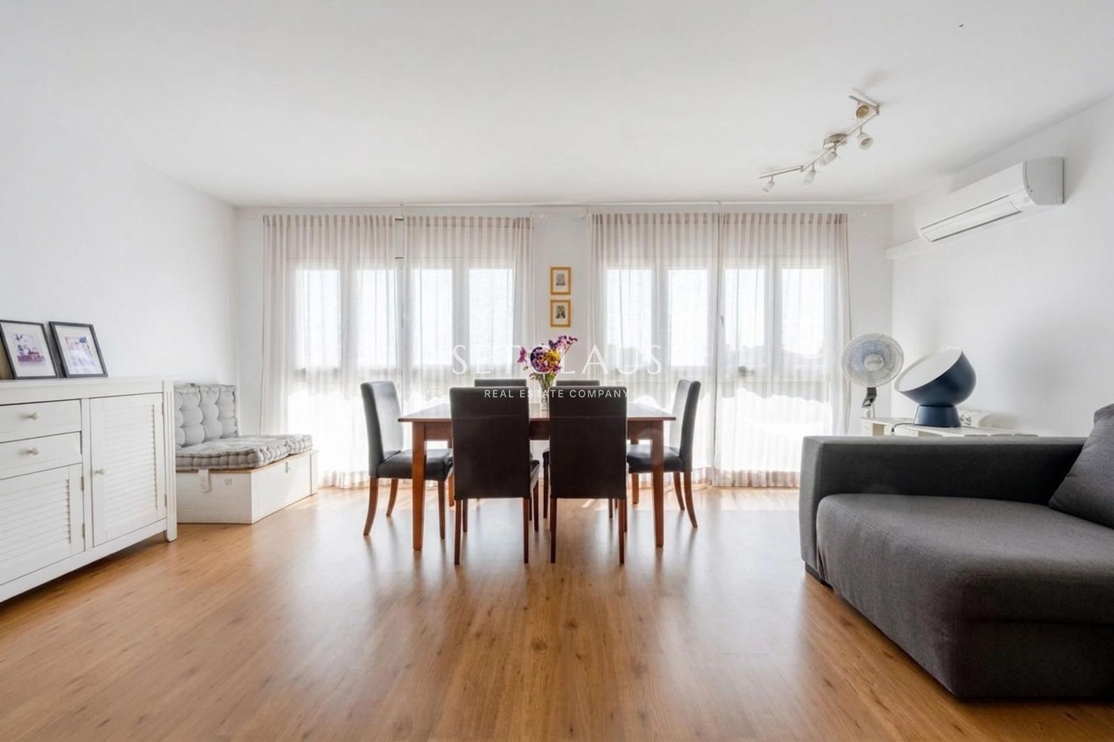 Inmueble Renovated townhouse with sea views, private garden and spacious rooms in Vilassar de Dalt foto 6