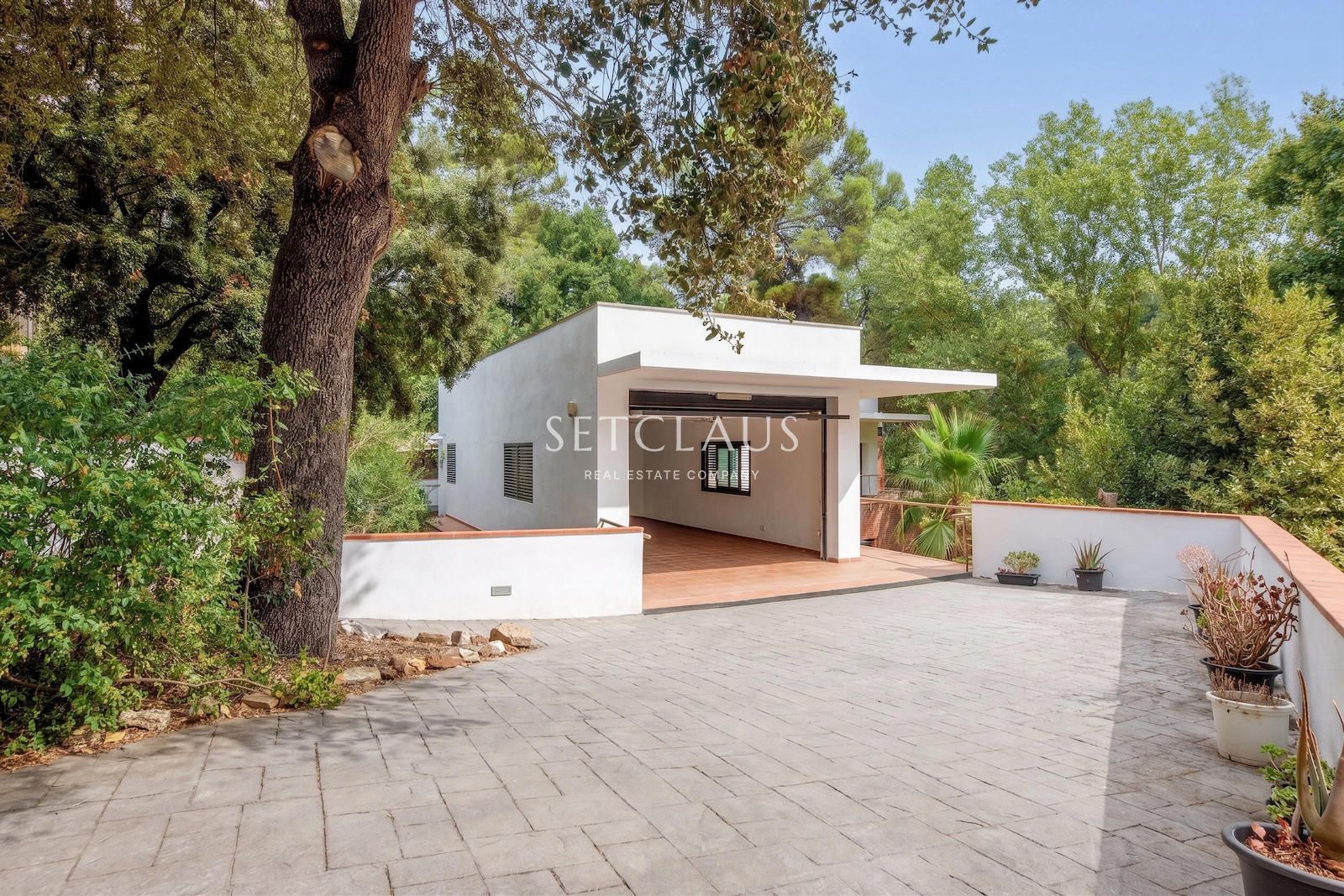 Inmueble Chalet reformado con piscina y jardín en Les Planes foto 48