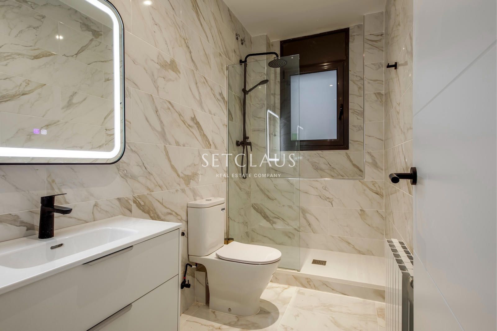 Inmueble Chalet reformado con piscina y jardín en Les Planes foto 39