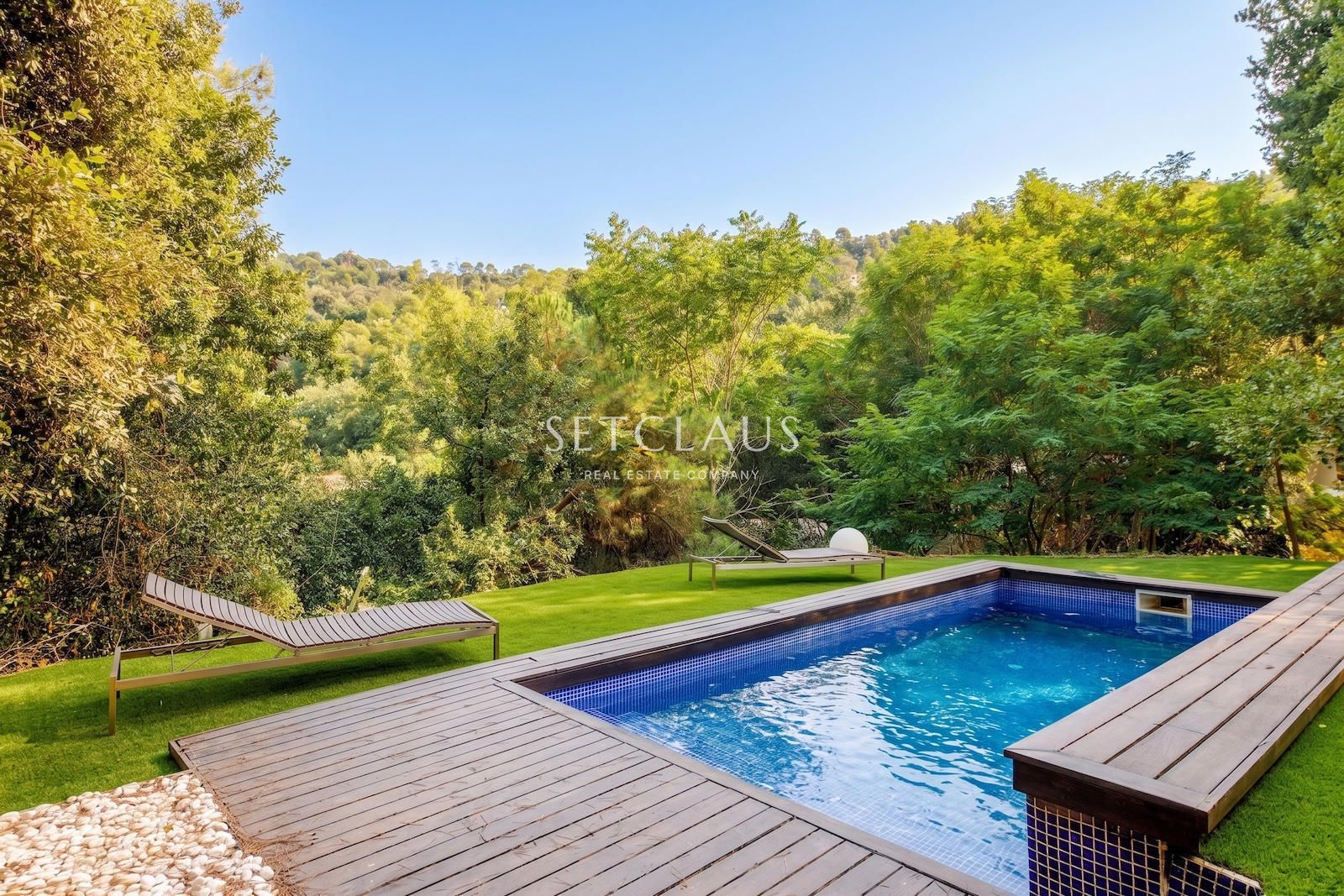 Inmueble Chalet reformado con piscina y jardín en Les Planes foto 2
