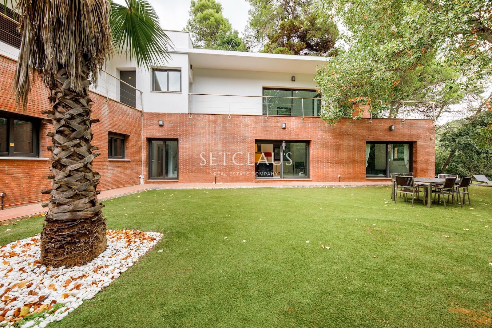 Inmueble Chalet reformado con piscina y jardín en Les Planes foto 45