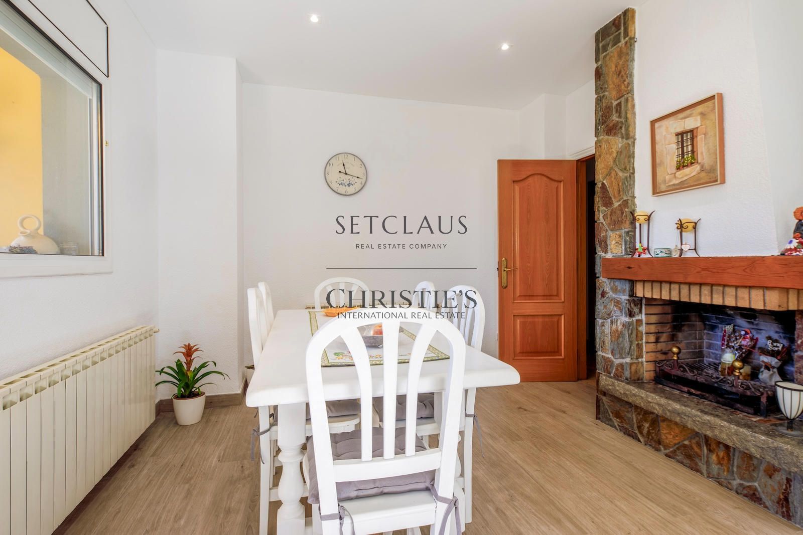 Comprar Casa independiente con piscina y privacidad junto al Golf de Vallromanes foto 17