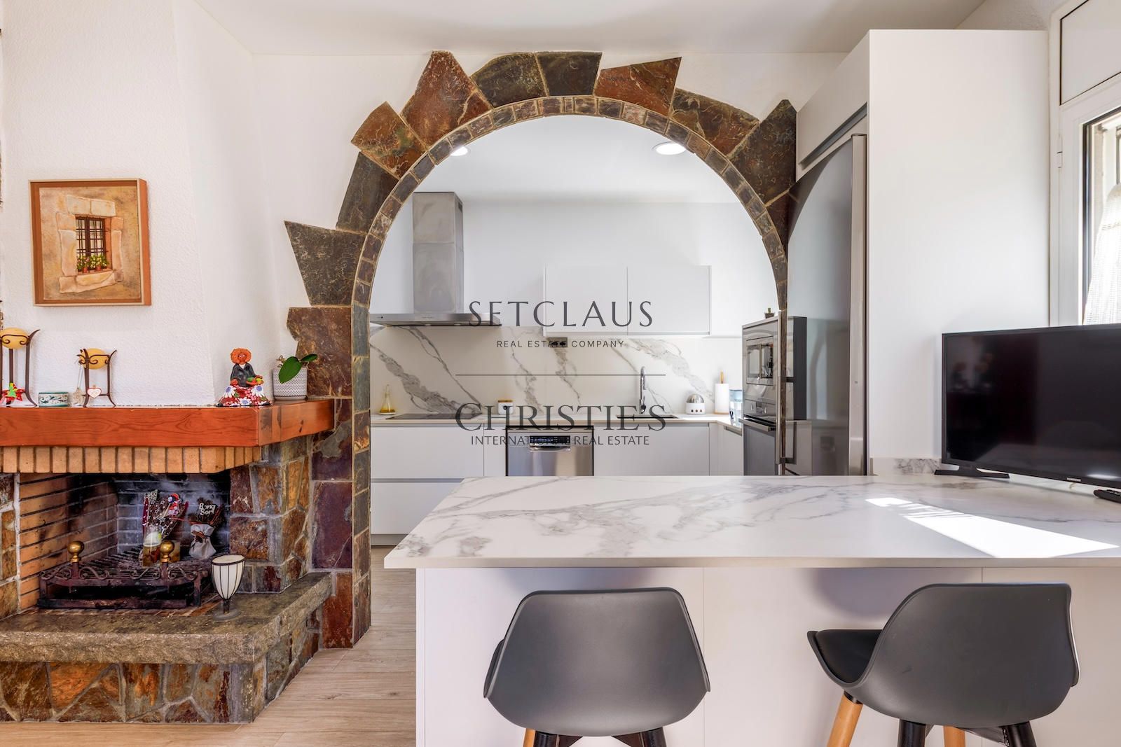 Comprar Casa independiente con piscina y privacidad junto al Golf de Vallromanes foto 14