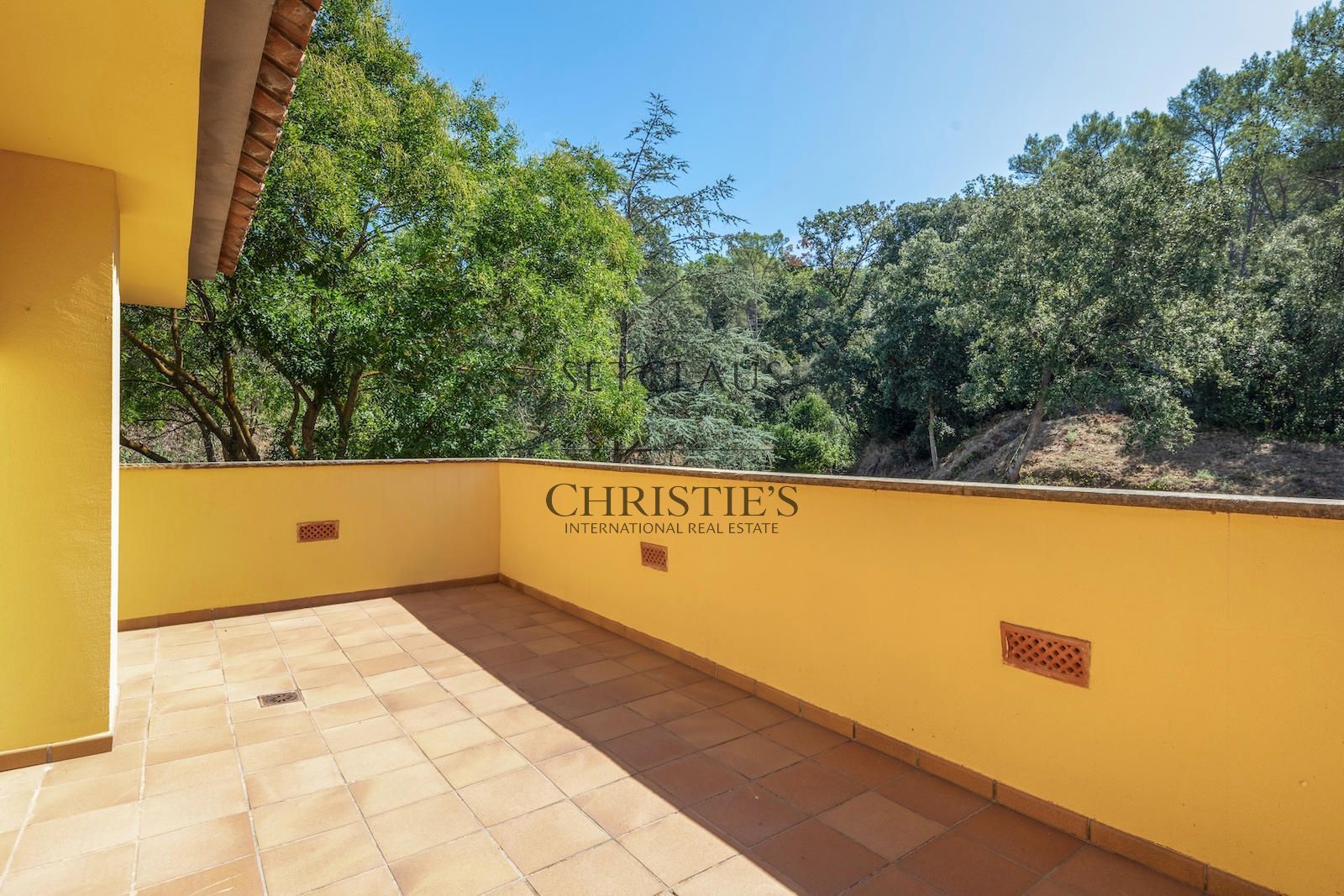 Comprar Casa independiente con piscina y privacidad junto al Golf de Vallromanes foto 33