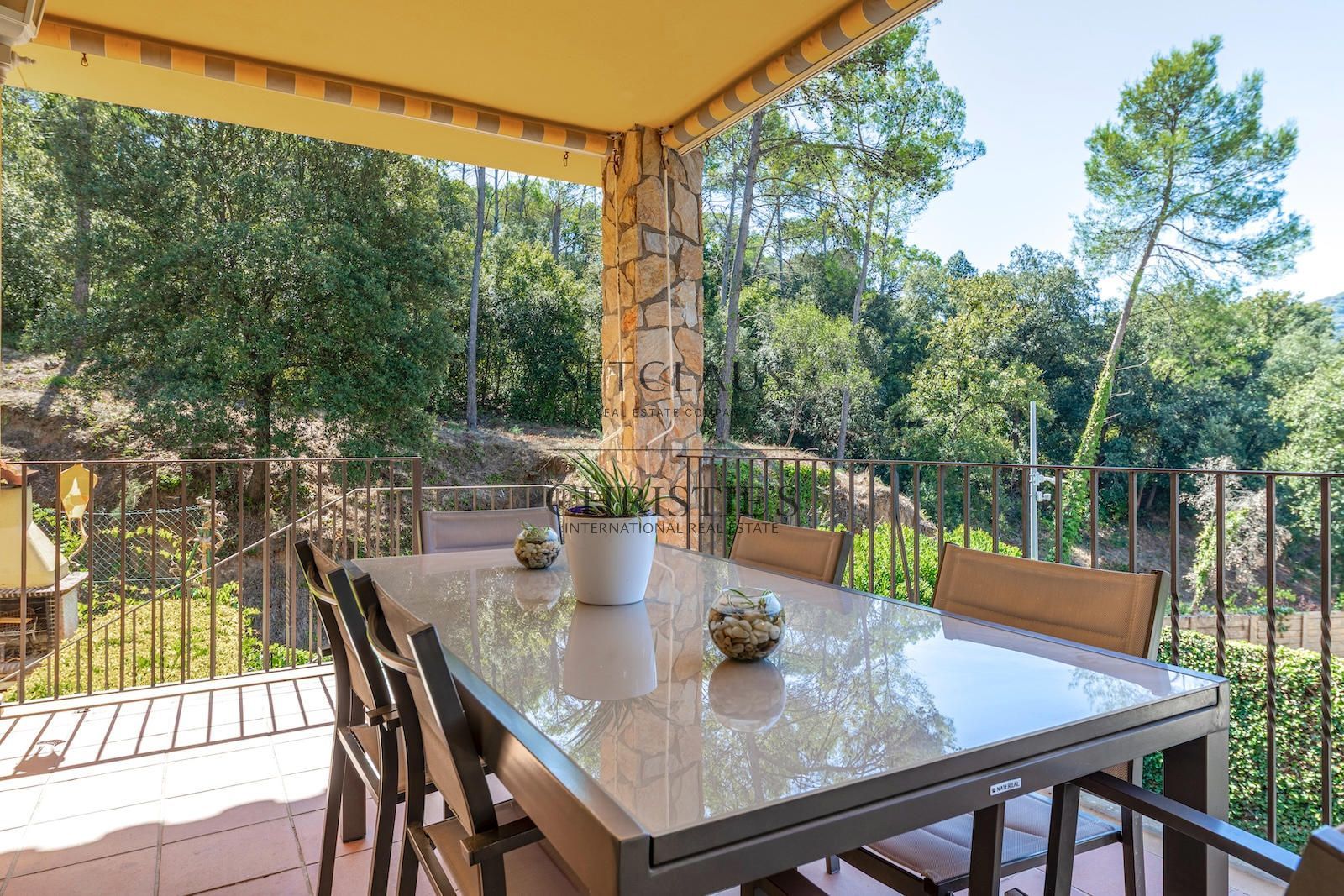 Comprar Casa independiente con piscina y privacidad junto al Golf de Vallromanes foto 37