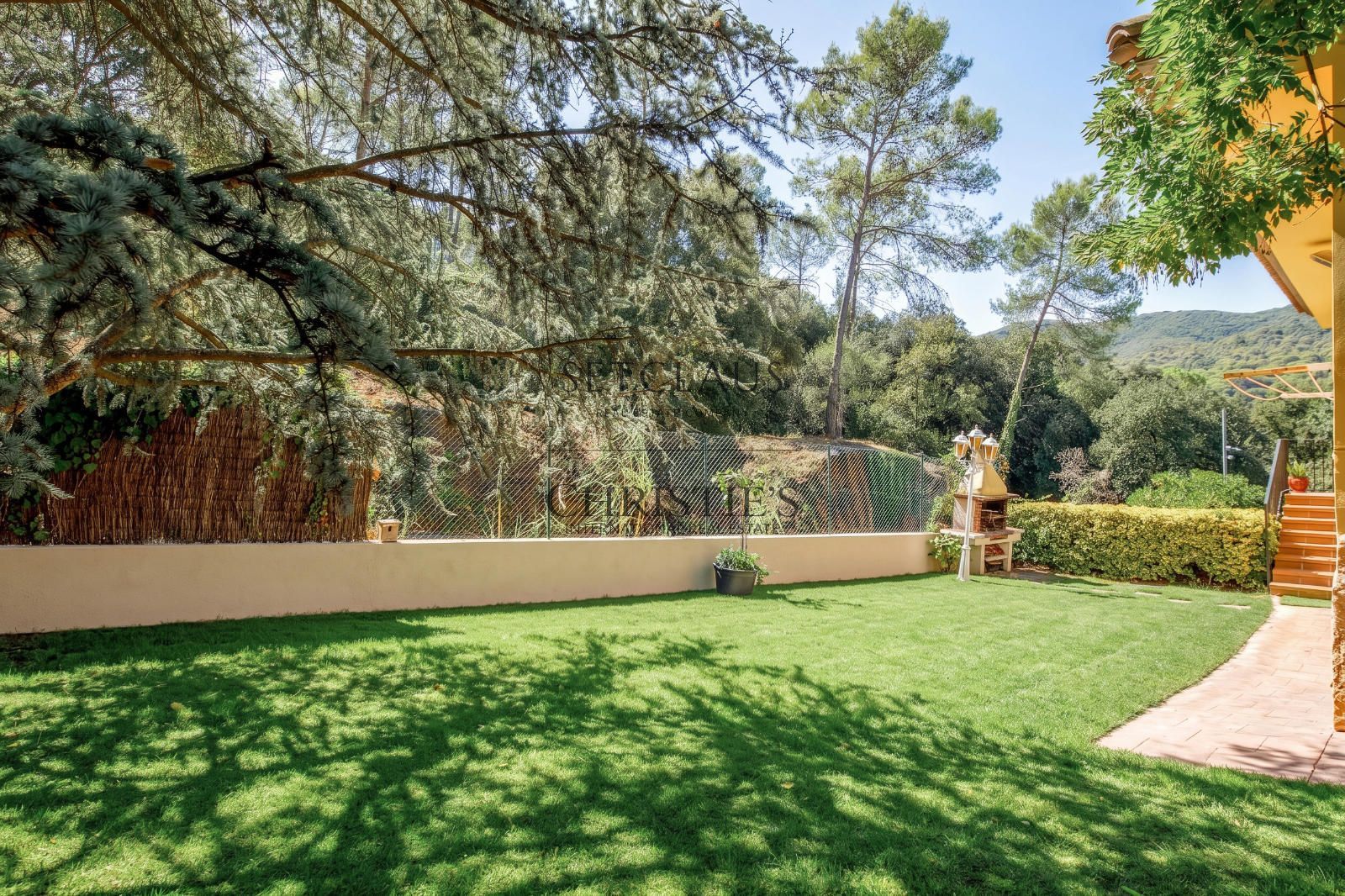 Comprar Casa independiente con piscina y privacidad junto al Golf de Vallromanes foto 41