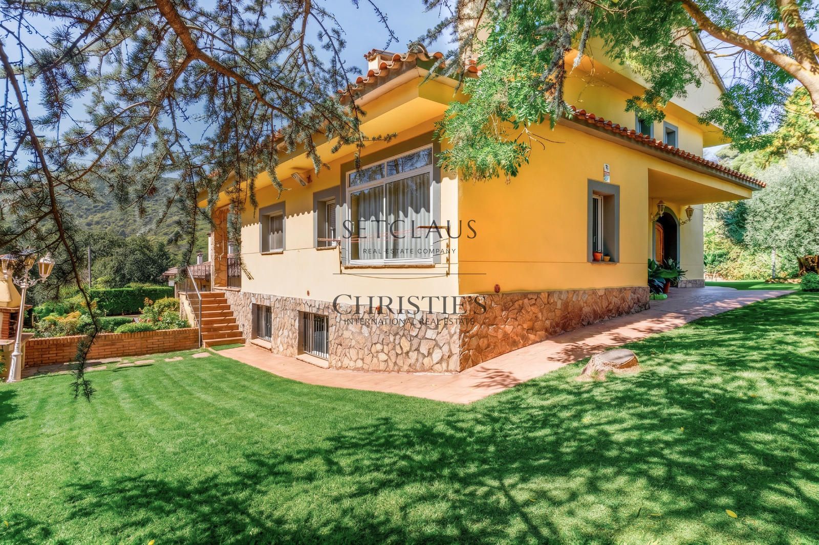Comprar Casa independiente con piscina y privacidad junto al Golf de Vallromanes foto 42