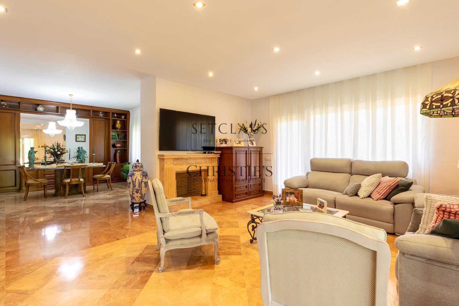 Comprar Casa independiente con piscina y privacidad junto al Golf de Vallromanes foto 9