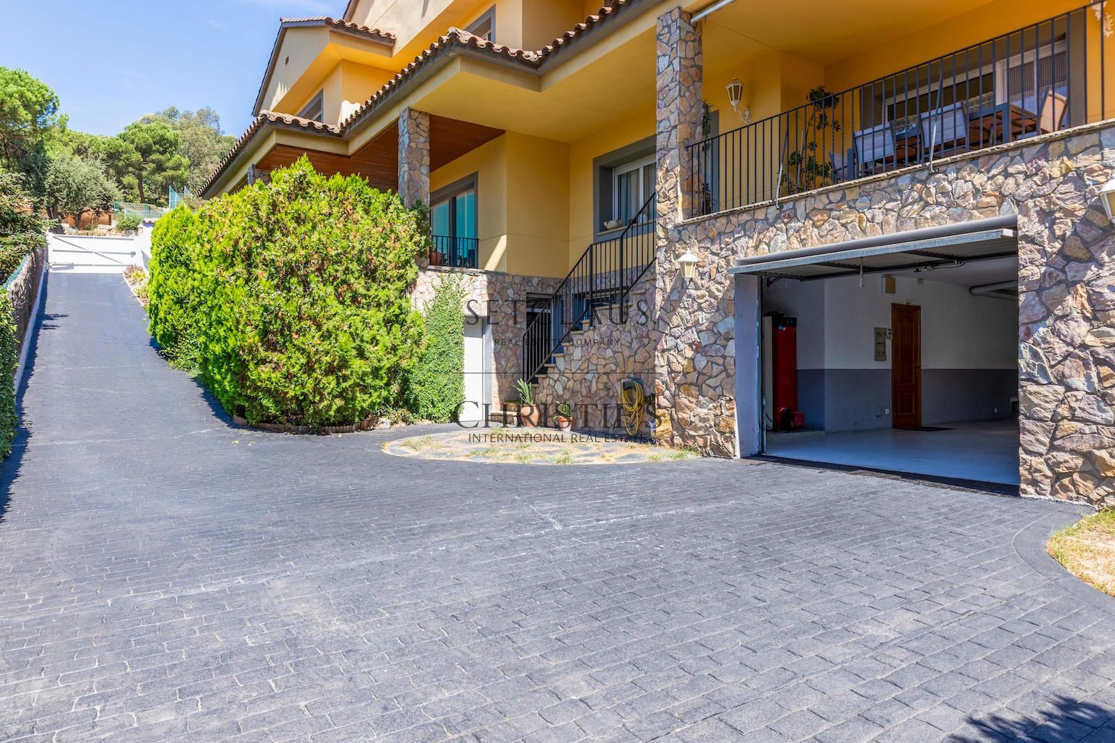 Comprar Casa independiente con piscina y privacidad junto al Golf de Vallromanes foto 45