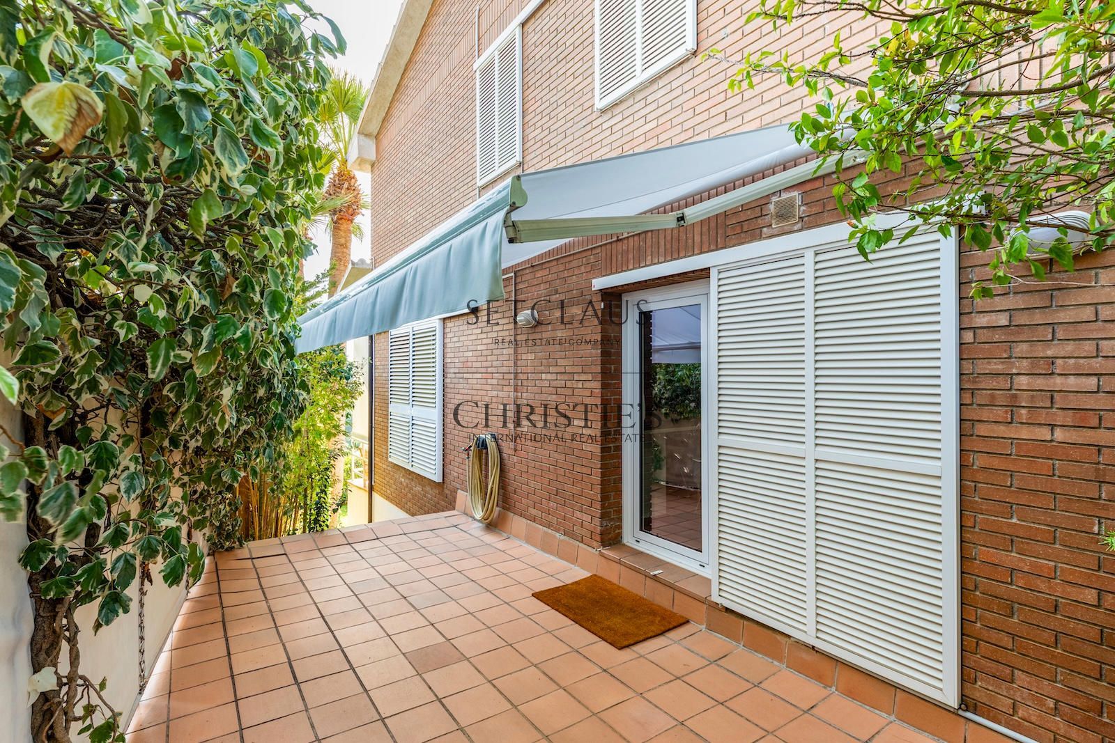 Comprar Residència amb vistes al Mediterrani a Teià foto 40