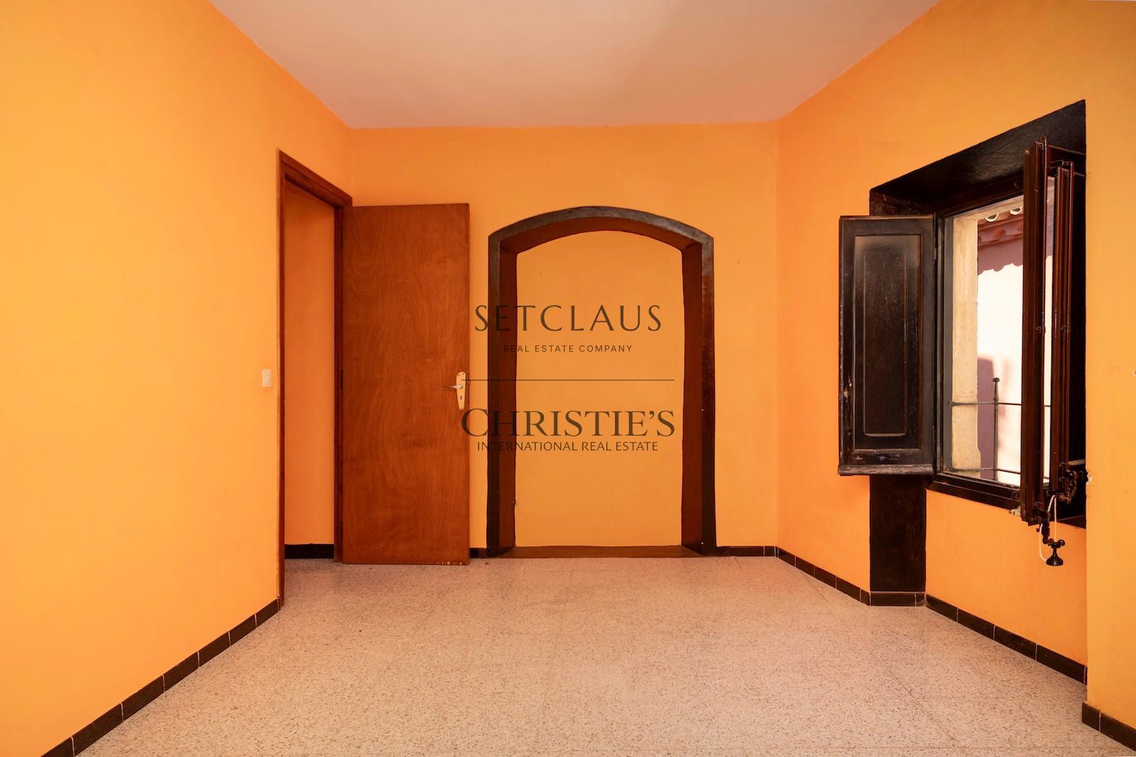 Comprar BEGUR. EDIFICIO CON 2 VIVIENDAS Y 2 LOCALES COMERCIALES EN ZONA CÉNTRICA foto 46