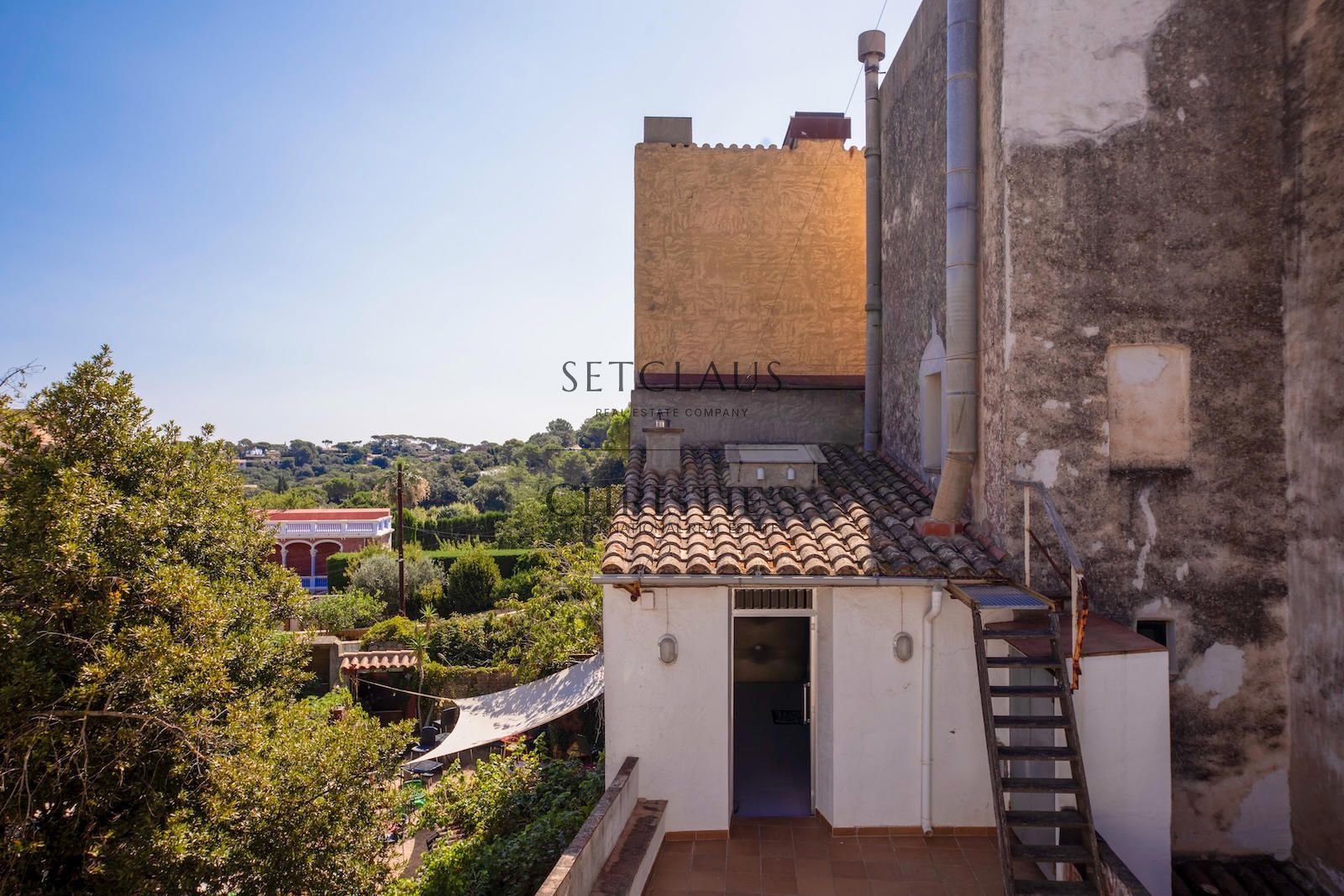 Comprar BEGUR. EDIFICIO CON 2 VIVIENDAS Y 2 LOCALES COMERCIALES EN ZONA CÉNTRICA foto 58