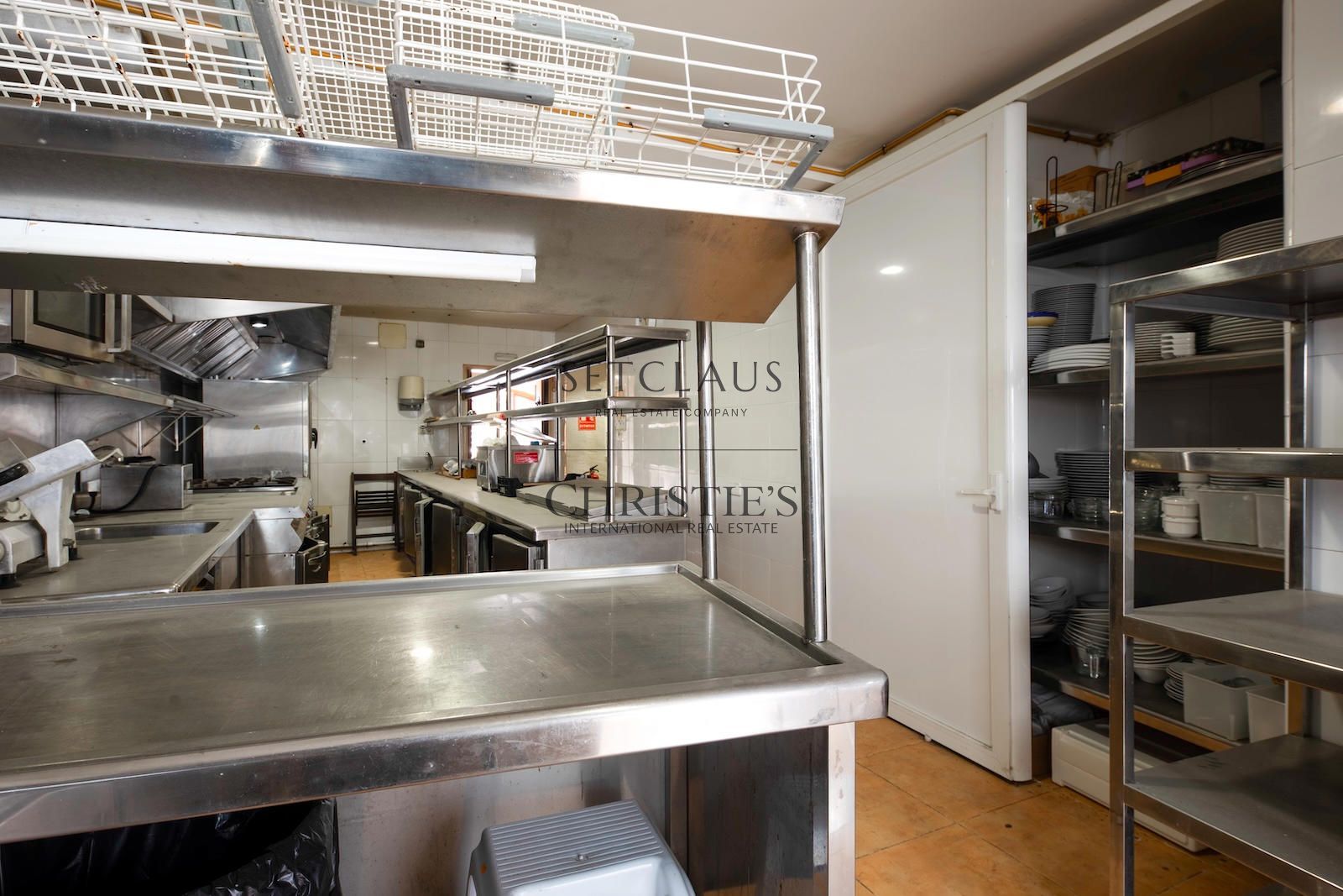 Comprar BEGUR. EDIFICIO CON 2 VIVIENDAS Y 2 LOCALES COMERCIALES EN ZONA CÉNTRICA foto 71