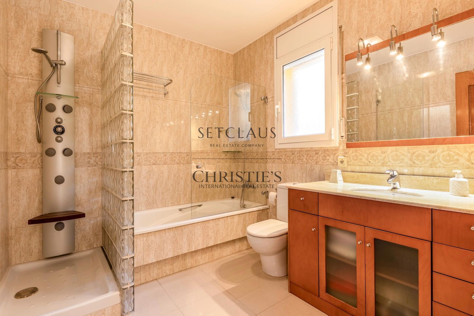 Inmueble Chalet independiente con piscina en Vilassar de Dalt foto 24