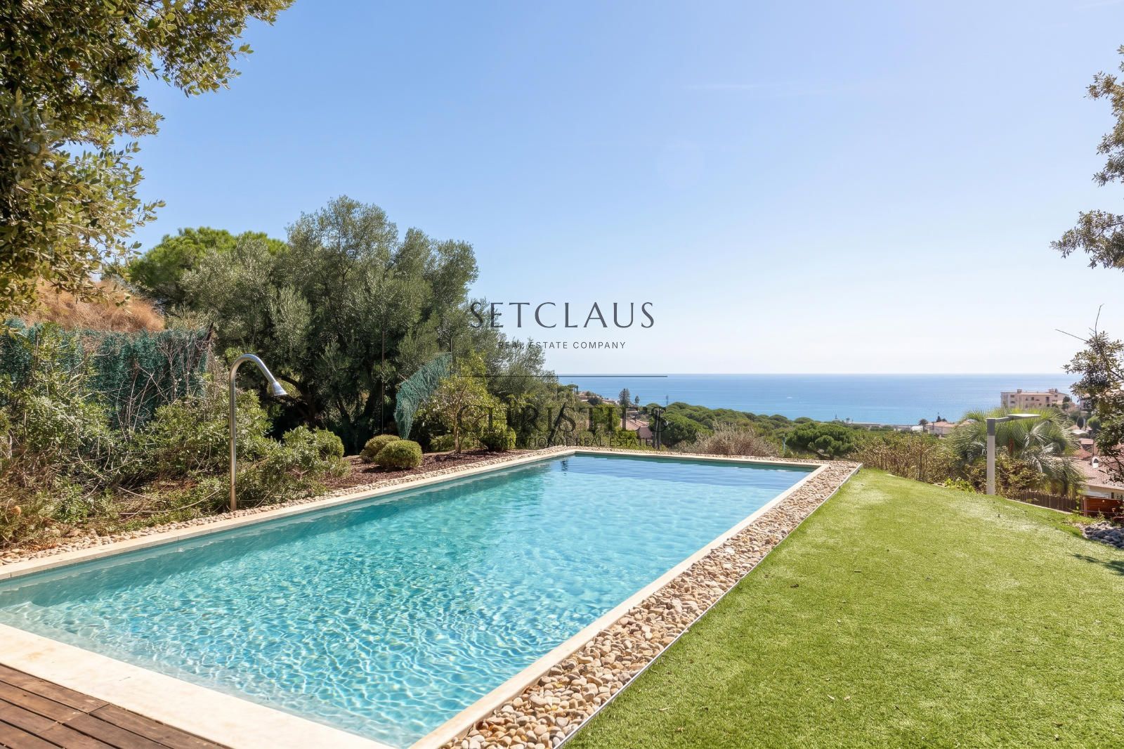 Inmueble CHALET INDEPENDIENTE CON JARDÍN, PISCINA Y VISTAS PANORÁMICAS foto 5