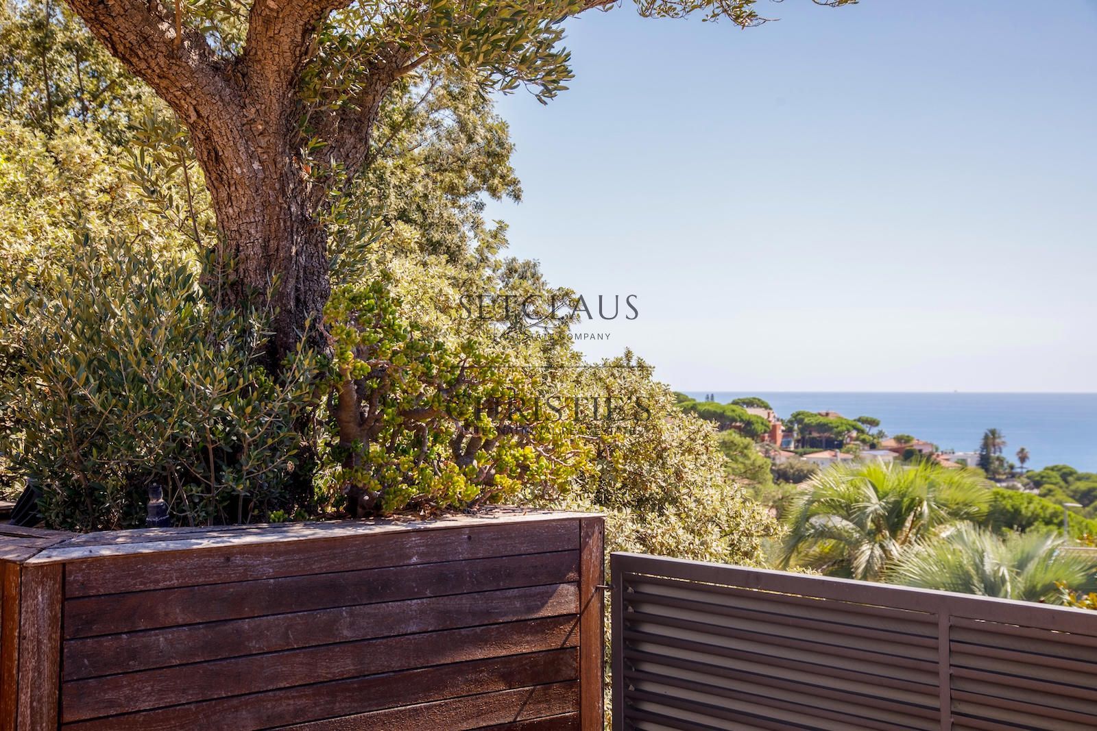 Inmueble CHALET INDEPENDIENTE CON JARDÍN, PISCINA Y VISTAS PANORÁMICAS foto 6