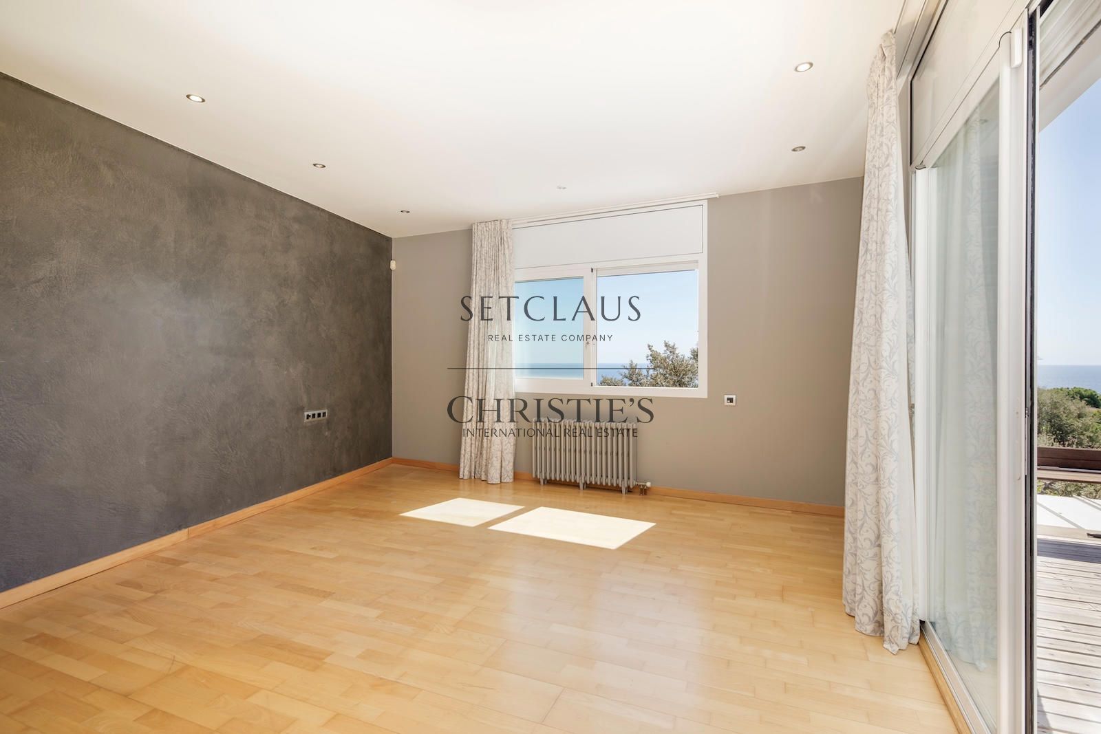 Inmueble CHALET INDEPENDIENTE CON JARDÍN, PISCINA Y VISTAS PANORÁMICAS foto 16