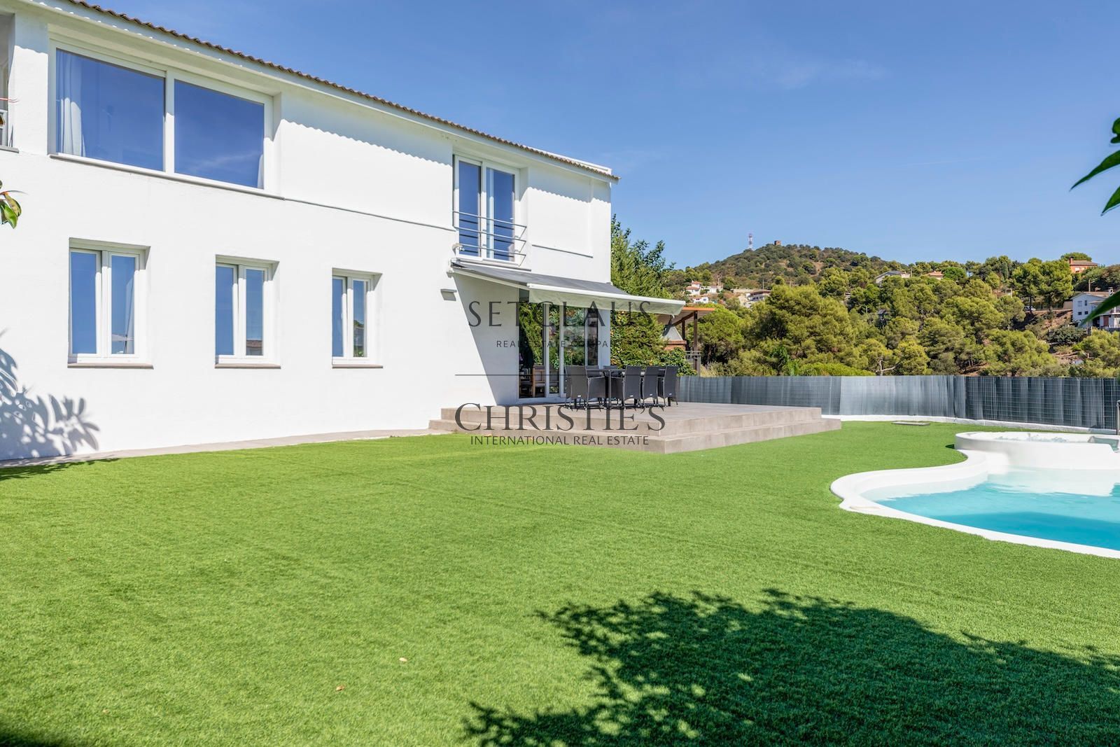 Comprar Propiedad con licencia turística, piscina climatizada y vistas al mar foto 8