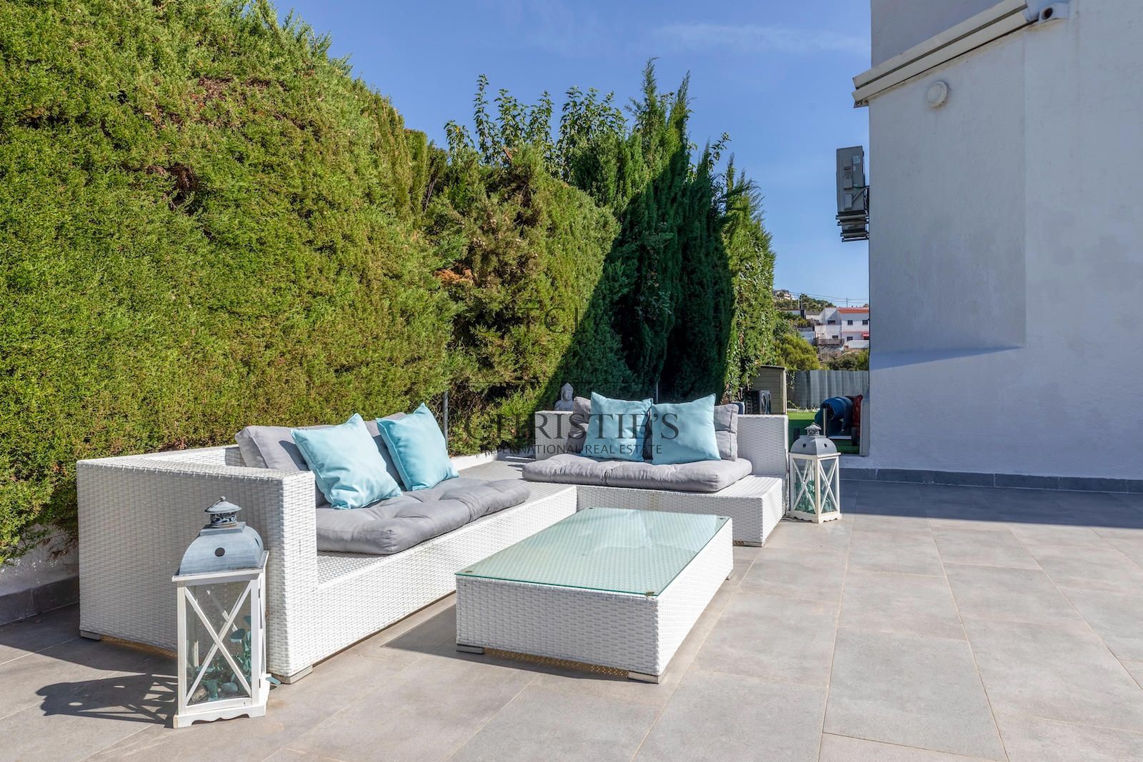 Comprar Propiedad con licencia turística, piscina climatizada y vistas al mar foto 9