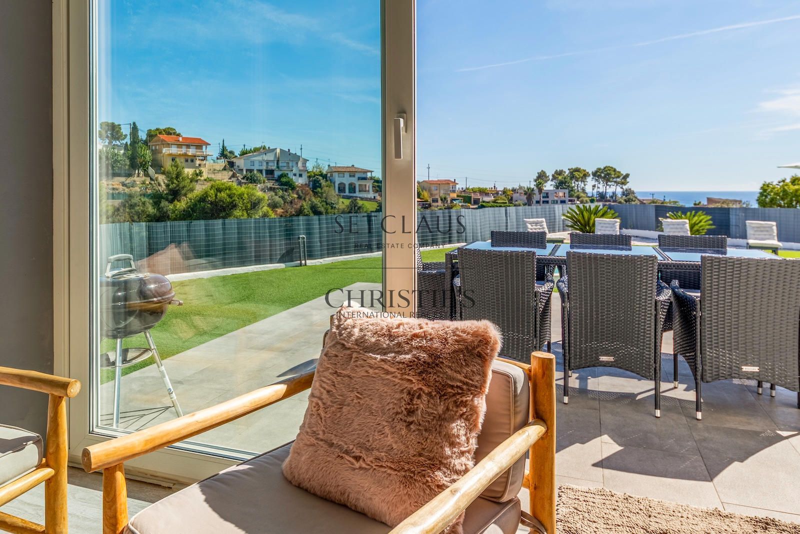 Comprar Propiedad con licencia turística, piscina climatizada y vistas al mar foto 14