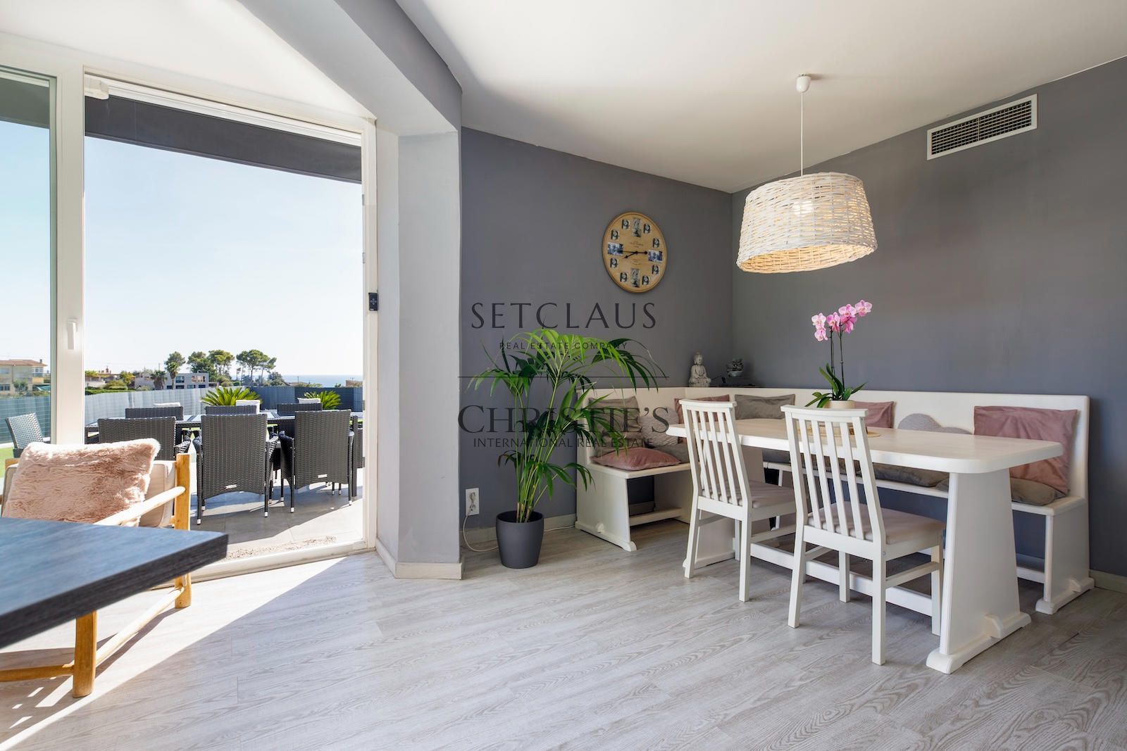 Comprar Propiedad con licencia turística, piscina climatizada y vistas al mar foto 16