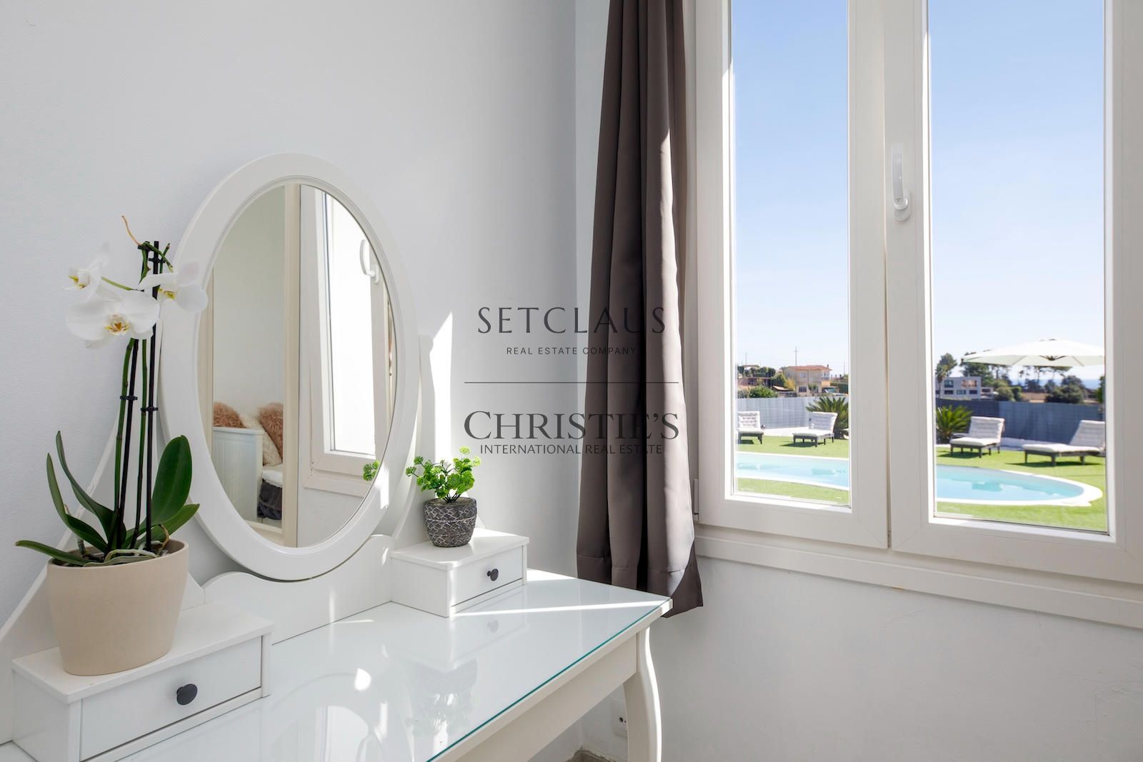 Comprar Propiedad con licencia turística, piscina climatizada y vistas al mar foto 24
