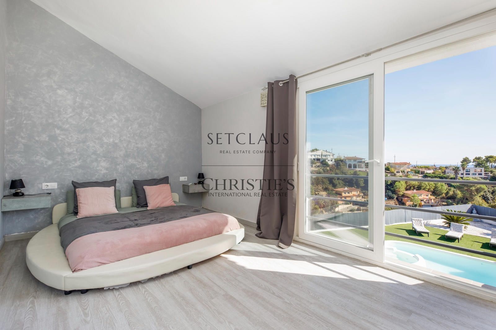 Comprar Propiedad con licencia turística, piscina climatizada y vistas al mar foto 34