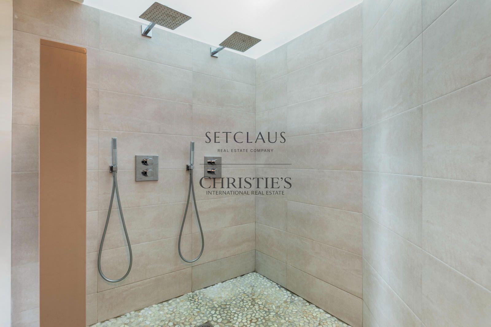 Comprar Propiedad con licencia turística, piscina climatizada y vistas al mar foto 38