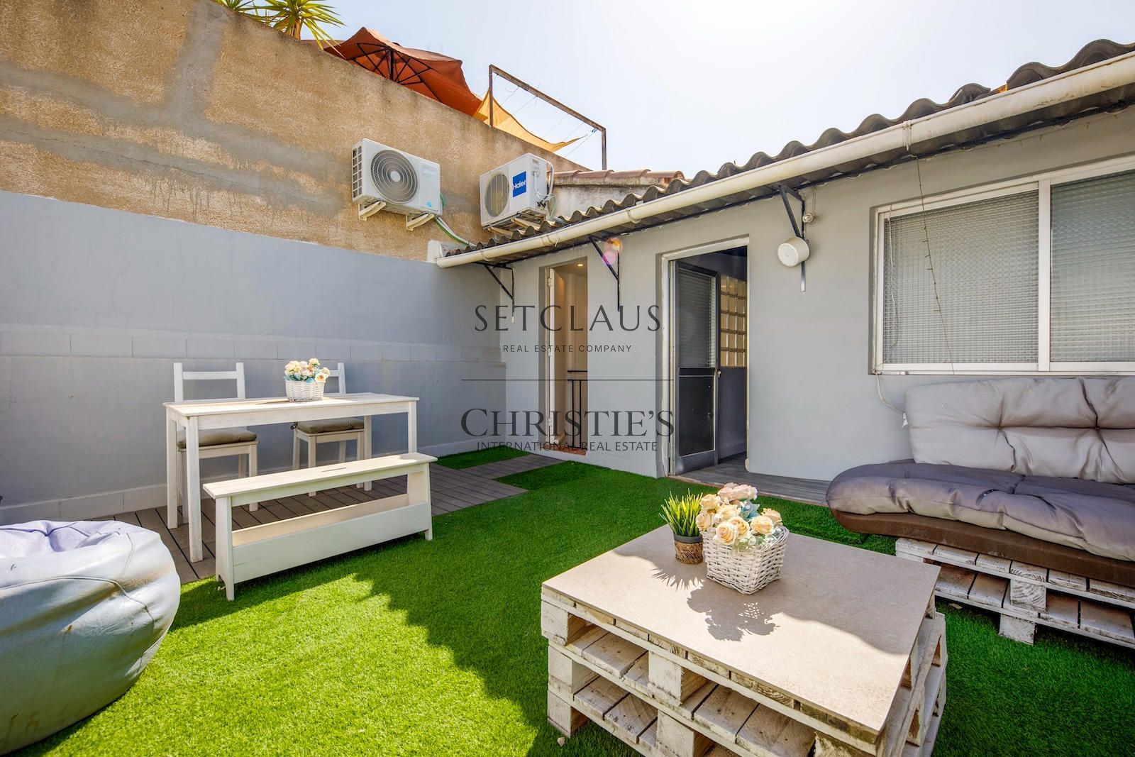 Comprar Casa con terraza y licencia turística foto 17