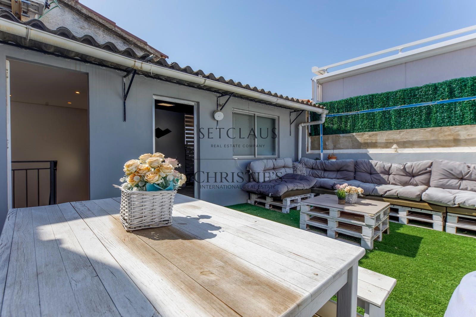 Comprar Casa con terraza y licencia turística foto 20