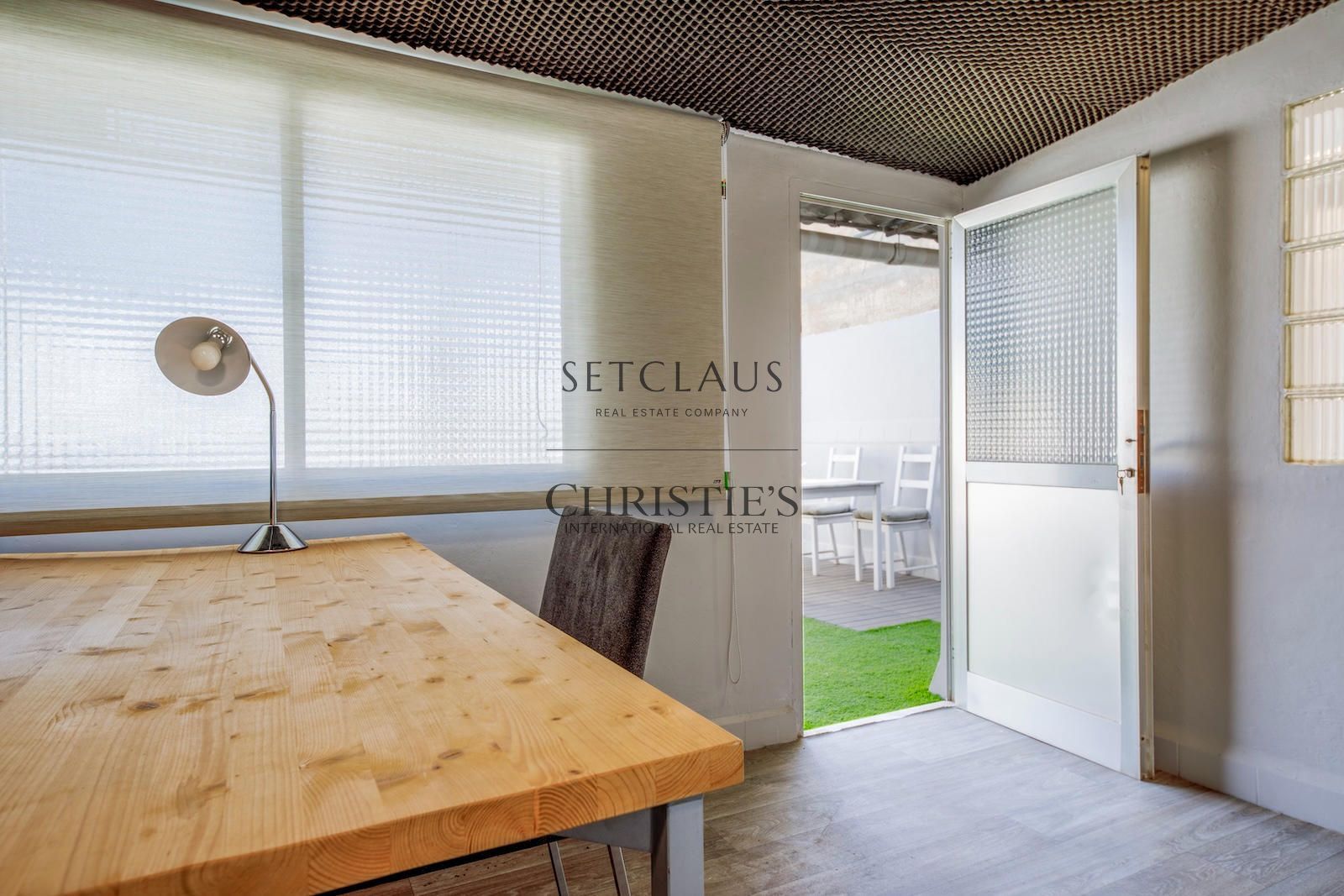 Comprar Casa con terraza y licencia turística foto 22