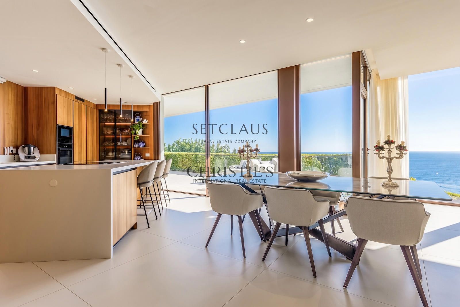 Comprar Exclusiva Villa contemporanea en Sant Pol de Mar, en primera línea de mar foto 4