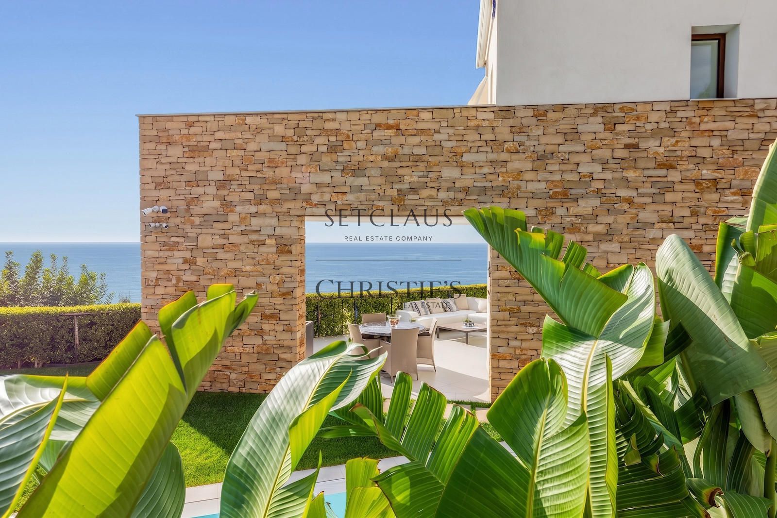 Comprar Exclusiva Villa contemporanea en Sant Pol de Mar, en primera línea de mar foto 1