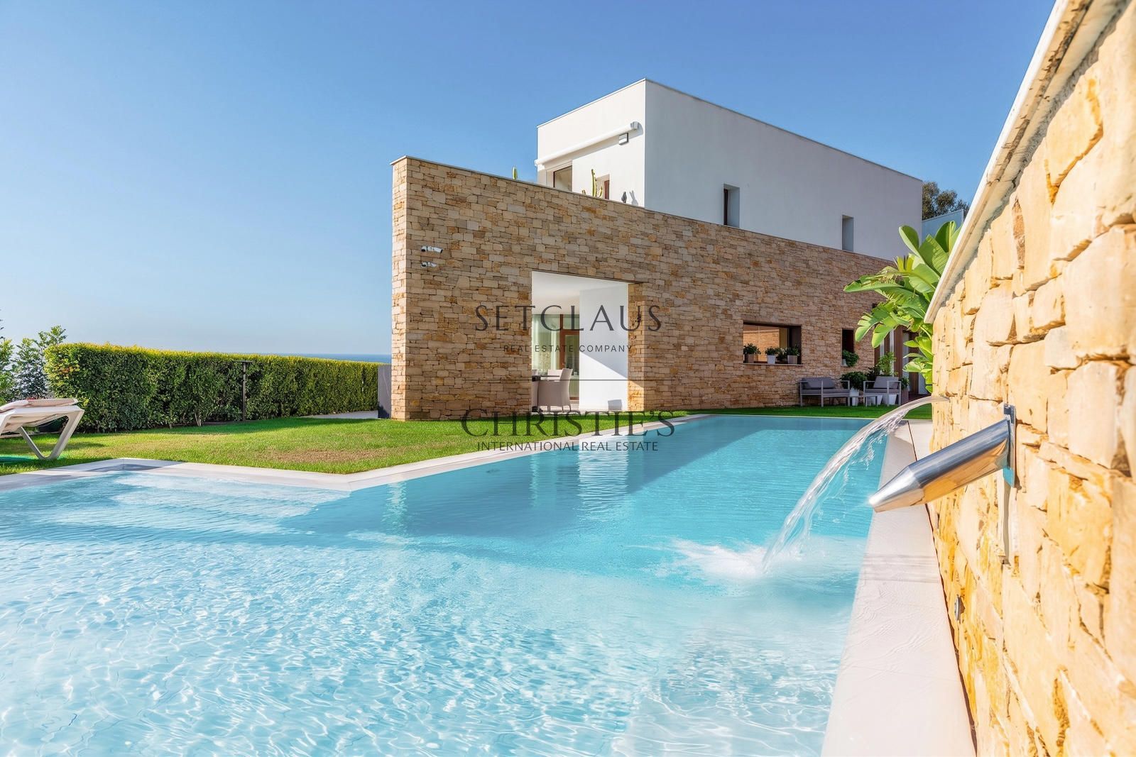 Comprar Exclusiva Villa contemporanea en Sant Pol de Mar, en primera línea de mar foto 32