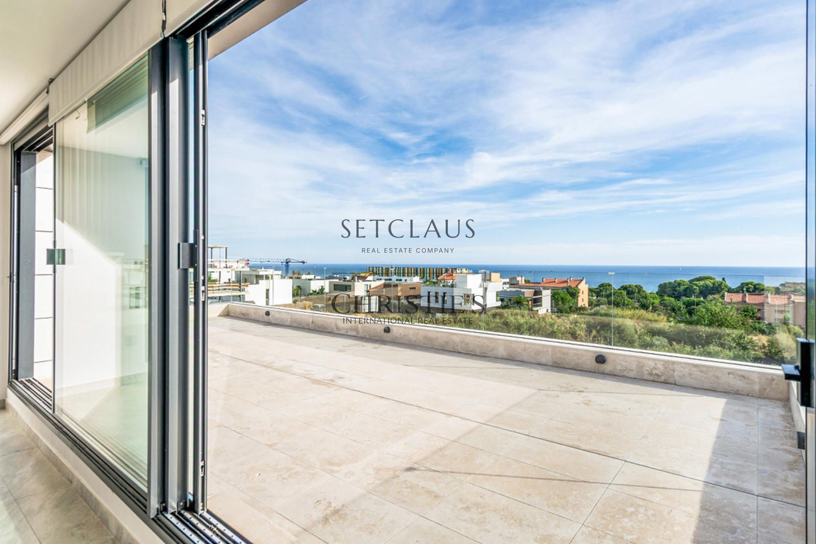 Comprar Chalet con vistas al mar y acabados premium foto 36