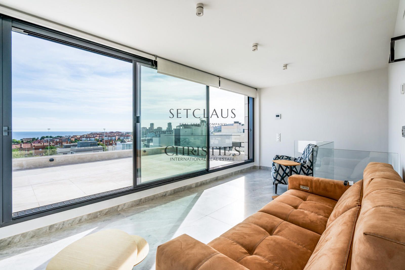 Comprar Chalet con vistas al mar y acabados premium foto 38