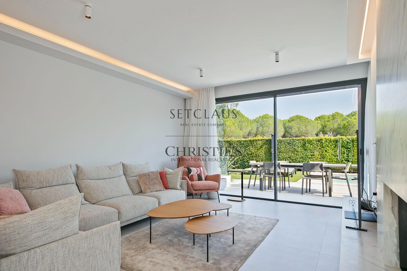 Comprar Chalet con vistas al mar y acabados premium foto 14