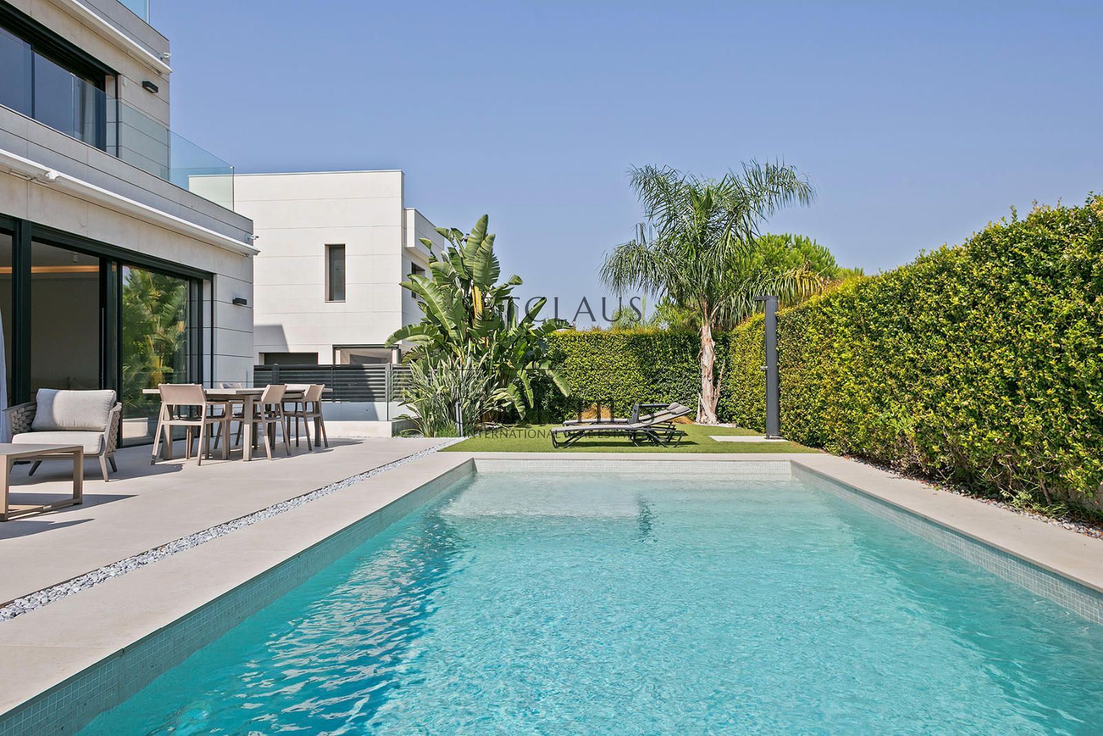 Comprar Chalet con vistas al mar y acabados premium foto 8
