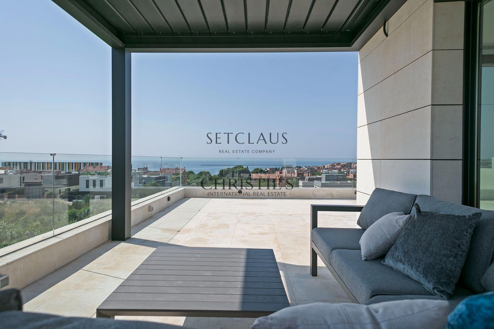 Comprar Chalet con vistas al mar y acabados premium foto 39